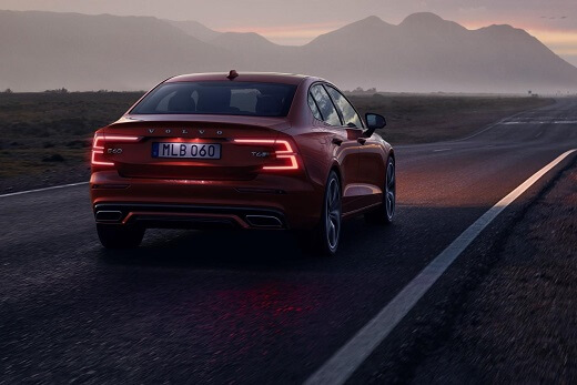 וולוו S60 - 2018 וולוו S60 - 2018